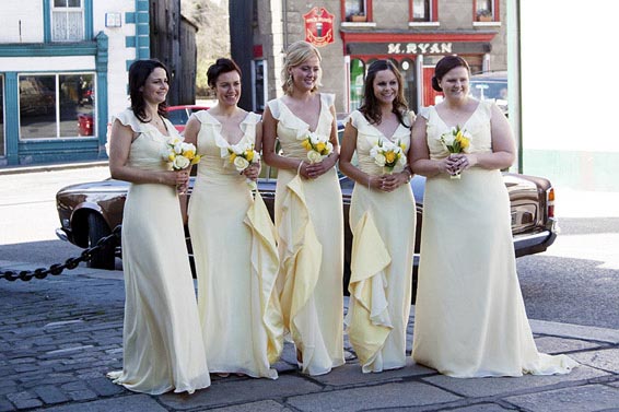 White yellow irish wedding Linda McAllorum (13)