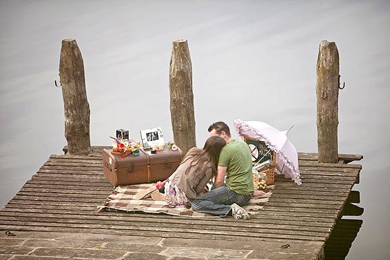 Surprise Engagement - Black Box Photography (7)