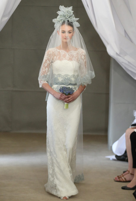 Carolina-Herrera-Lace-Wedding-Gown