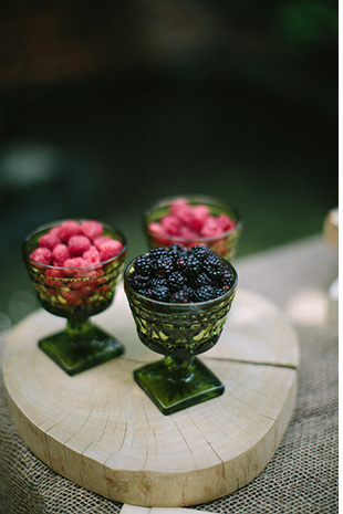 blackberry and raspberry wedding favours