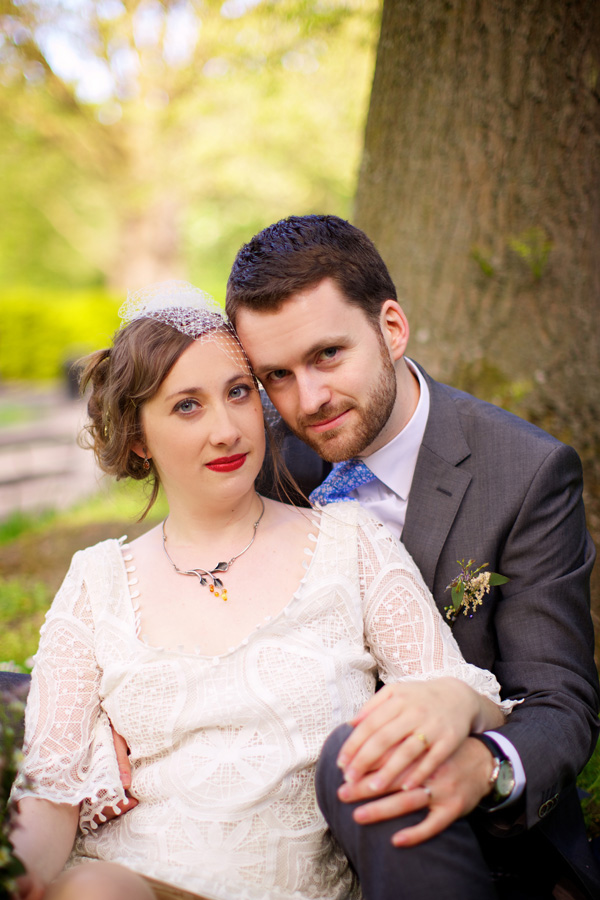 bride with red lipstick