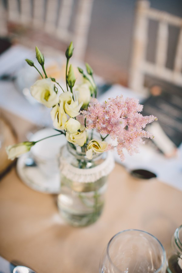 Flowers-in-Jars-Gillian-Higgins-Photography-Riverdale-Barn http://onefabday-com-preprod.go-vip.net