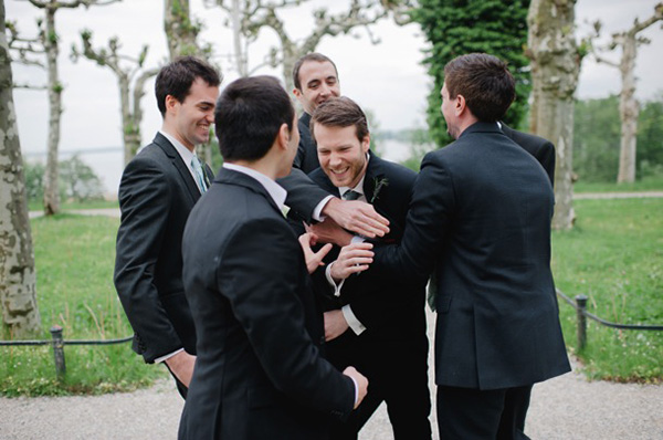 groom and groomsmen