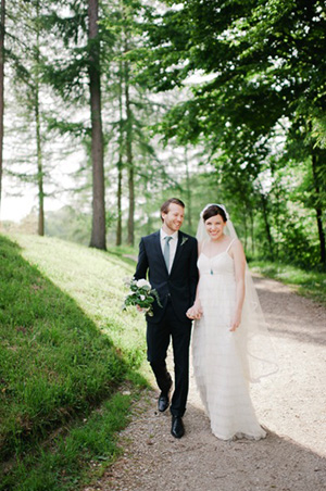 bride and groom stunning photoshoot