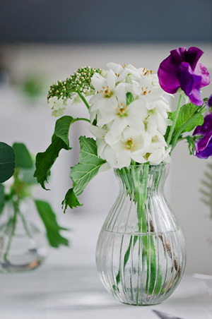 white purple and green table centre pieces