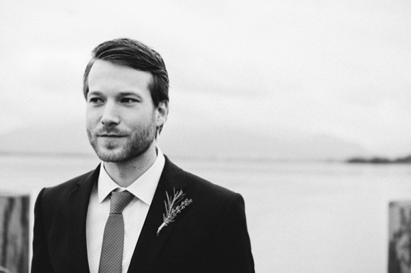 groom in a dark suit