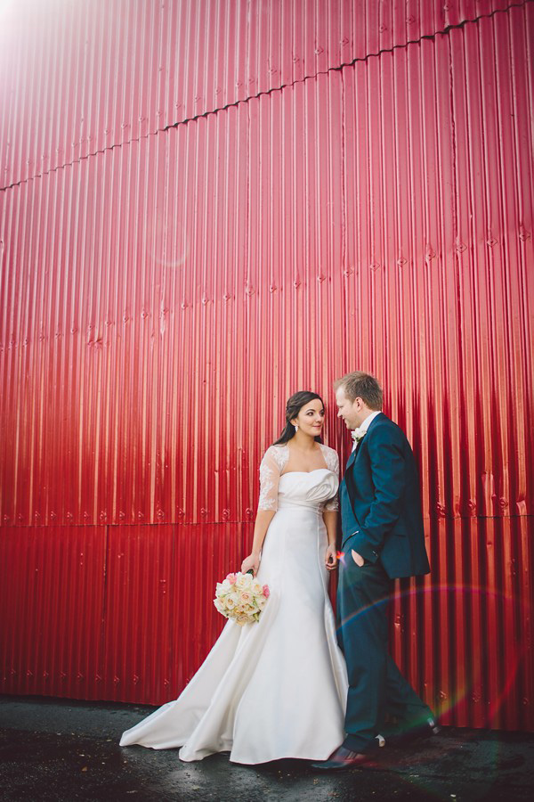 Bride-and-Groom-Barn-Photodhoot-Gillian-Higgins-Photography-Riverdale-Barn http://onefabday-com-preprod.go-vip.net