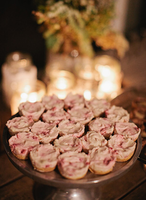 wedding desert table