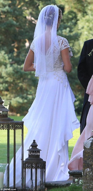 millie mackintosh wedding dress back