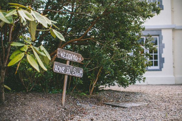 wedding signs