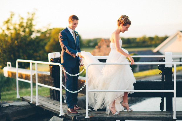 wedding portraiton a bridge