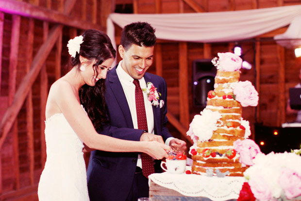 wedding cake cutting