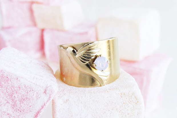 Aliquo flutter collection gold plated ring with bird design