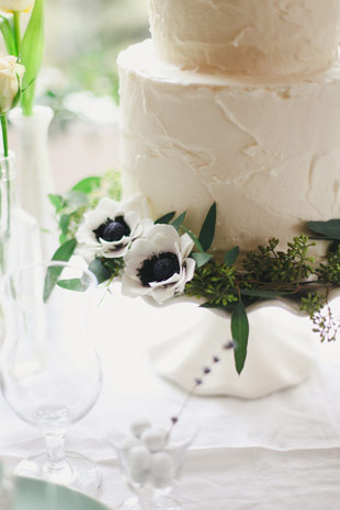 anemone wedding cake