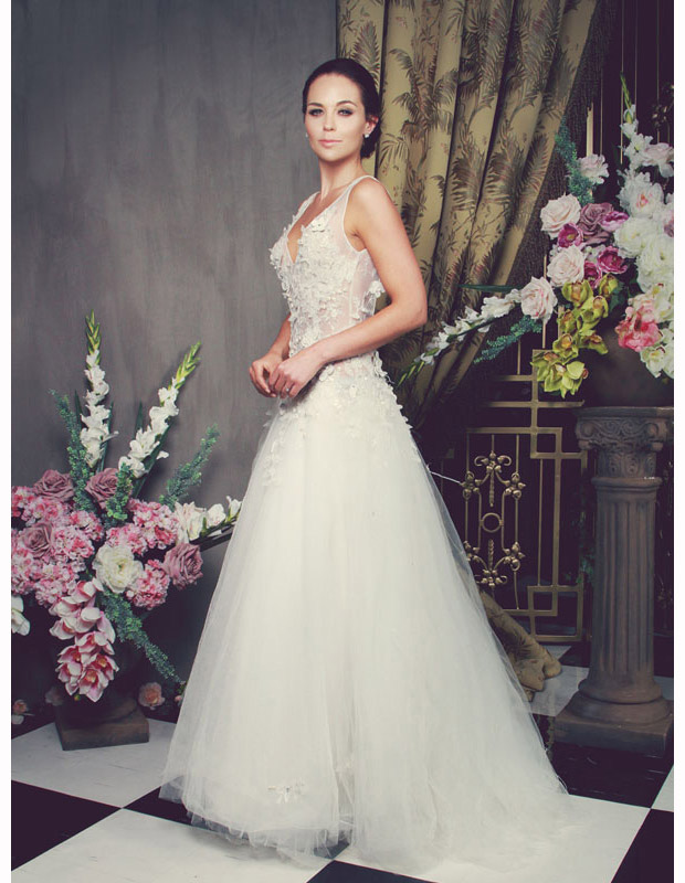 Anna Georgina Gertrude Wedding Dress