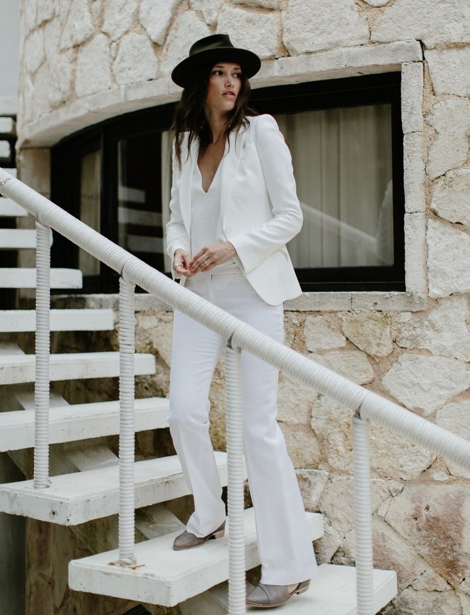 Bridal trousers, brides in jumpsuits, brides in trousers, brides in suits, wedding dress alternatives