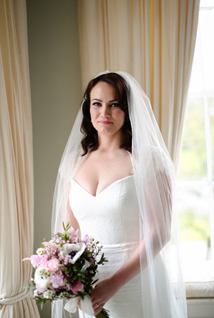 Beautiful bride Caoimhe | onefabday.com