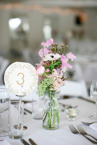 pretty table arrangements with anemones, sweet pea and ranunculus | onefabday.com