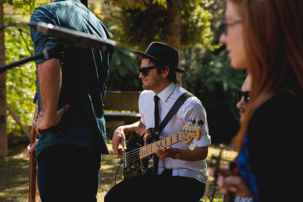 Outdoor wedding ceremony | onefabday.com