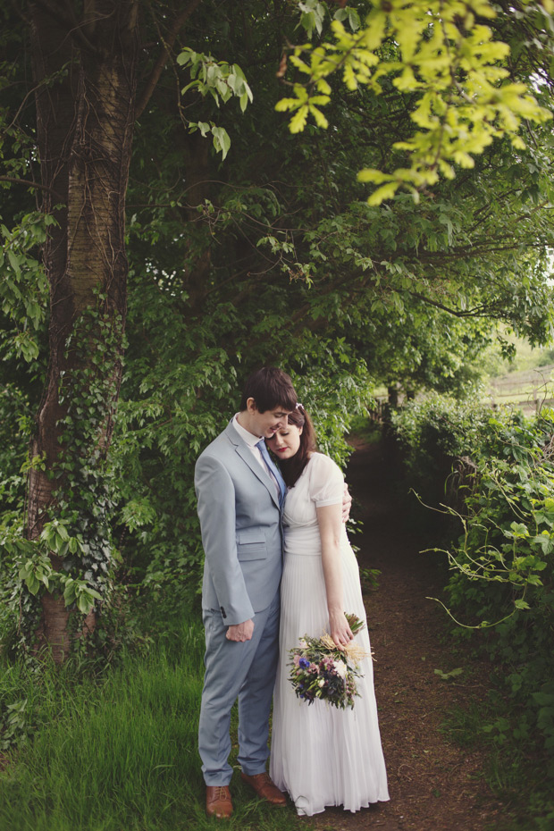 Fiona and David's vintage style wedding by Lisa Jane Photography | onefabday.com