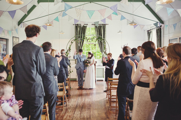 just married! just married drinks | confetti toss! Fiona and David's vintage style wedding by Lisa Jane Photography | onefabday.com