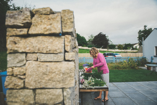 Preparing wedding flowers | onefabday.com