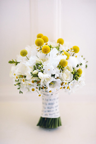 white and yellow bridal bouquet | onefabday.com