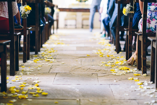 Yellow rose petal confetti | onefabday.com