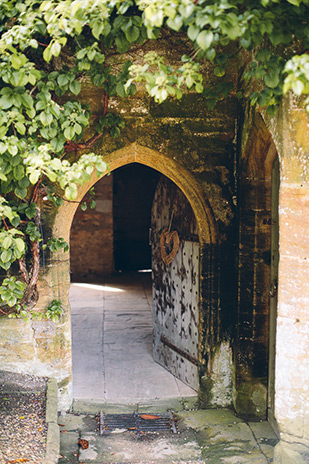 Beautiful English wedding at Brympton Devercy Somerset  | onefabday.com