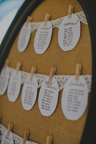 peg and ribbon table plan | onefabday.com