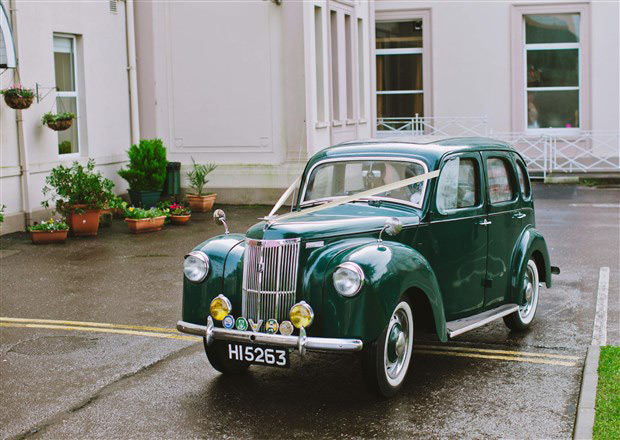 vintage wedding car | onefabday.com