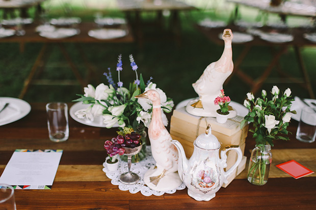 eclectic table centerpieces with florals and vintage trinkets | onefabday.com