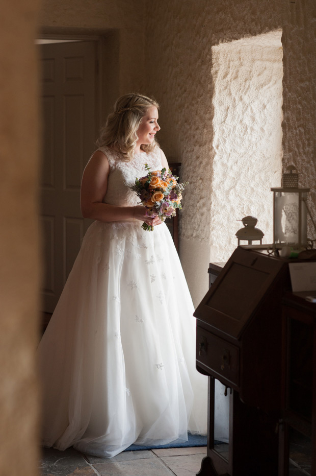 Beautiful bride Sarah by Mark Barton | onefabday.com