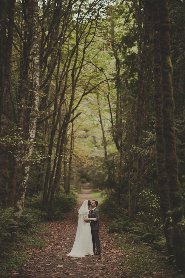 Beth and Jeff's incedible vintage homespun wedding by Kristen Marie Photography | onefabday.com