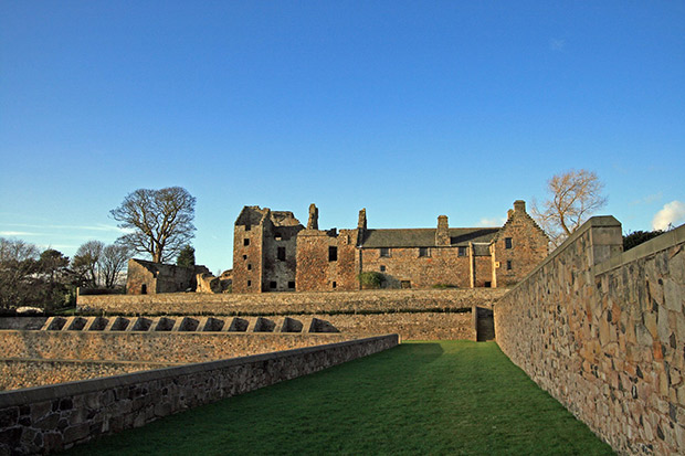 ABERDOUR-CASTLE