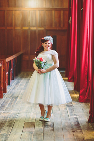 Gorgoeus retro wedding dress with blue bow | onefabday.com