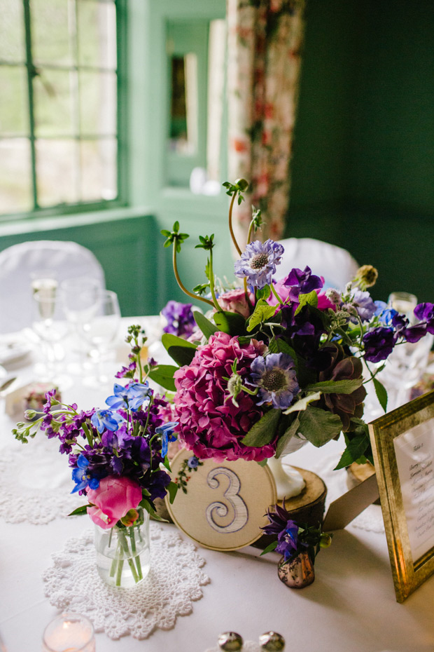 beautiful woodland styled table centerpiece | onefabday.com