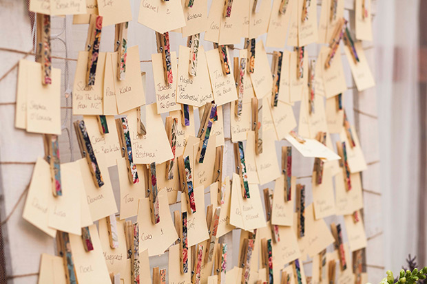 escort cards with pegs | onefabday.com