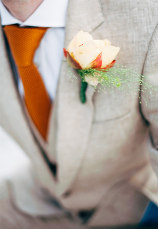 yellow boutonniere | onefabday.com