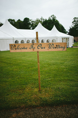 wedding sign  | onefabday.com