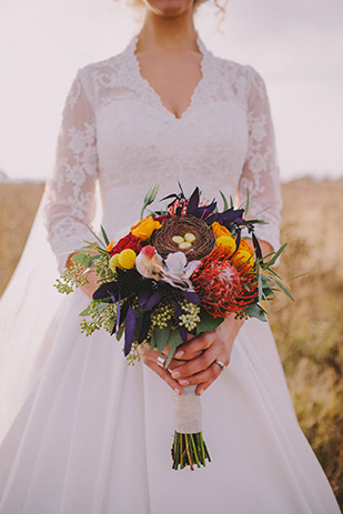 colourful autumnal bridal bouquet | onefabday.com