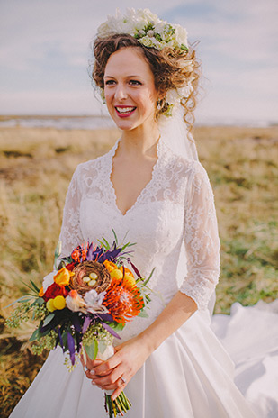 colourful autumnal bridal bouquet | onefabday.com