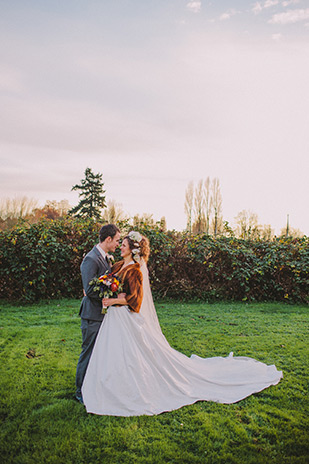 Hope and Jared's Autumnal Delight Wedding by Green Ginger Photography | onefabday.com