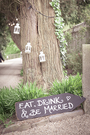 Eat drink and be married wedding signage | onefabday.com