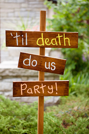 'til death do us party wedding signage | onefabday.com