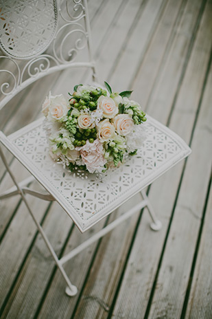 soft cream rose bridal bouquet | onefabday.com