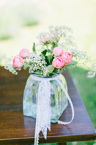 pretty ceremony flowers | onefabday.com