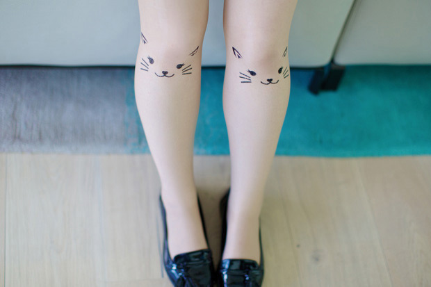 kitty bridal tights | onefabday.com