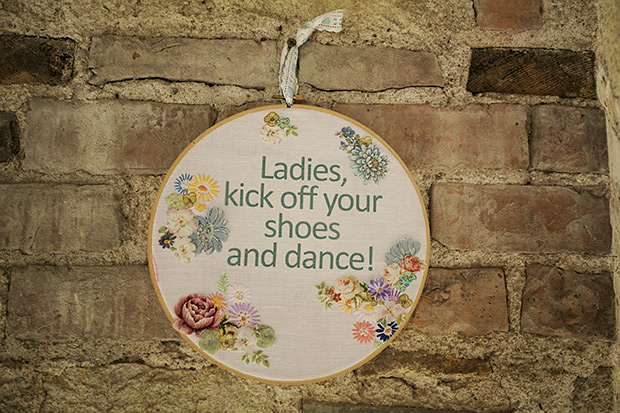 Ladies kick off your shoes embroidered hoop | onefabday-com.go-vip.net