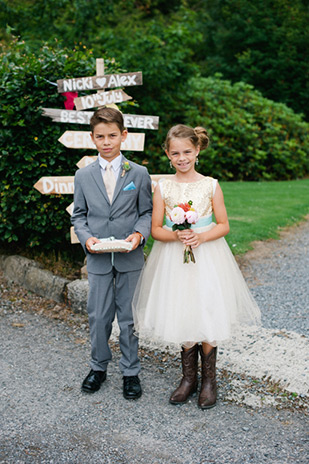 super sweet flowergirl and ringbearer | onefabday.com